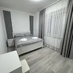 Apartment Modern, Comfortable Near The Metro