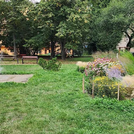 Modern, Comfortable Near The Metro